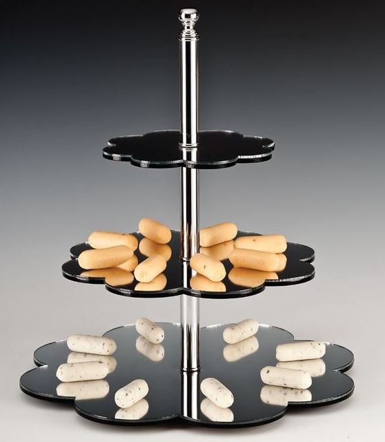 Display Stand With Mirror / Daisy