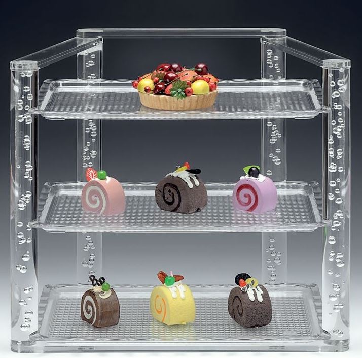 Display Stand With Polycarbonate Tray