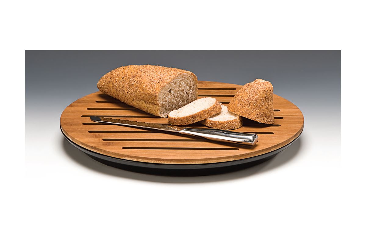 Bread Cutting Board With Polycarbonate Base