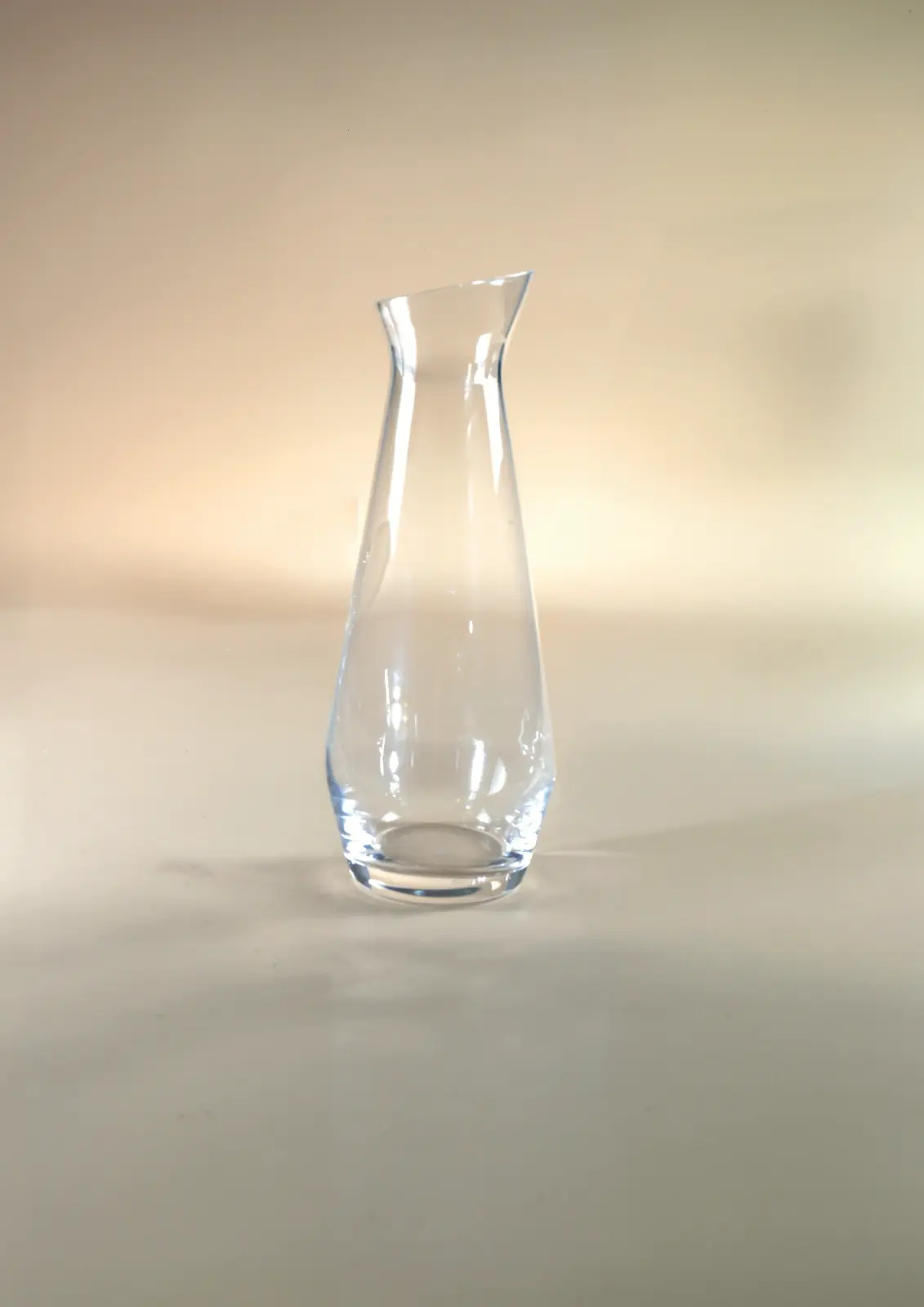 29040 Avantgarde Gold Carafe